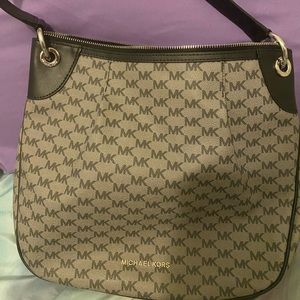 Michael kors shoulder bag